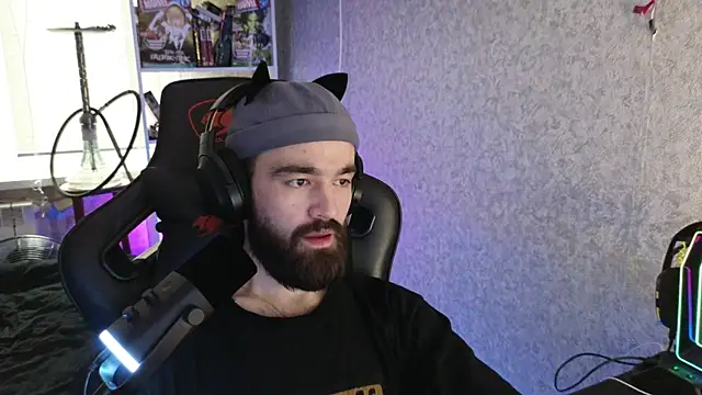 Snapshot of Nik_Namee chatting on 11.10.25 Nik Namee online show from 11.10.25