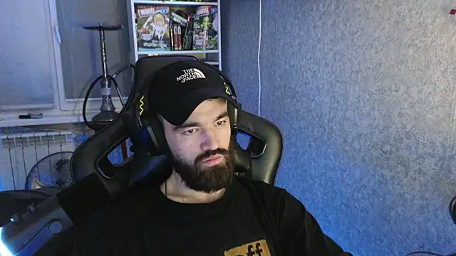 Snapshot of Nik_Namee chatting on 11.12.25 Nik Namee online show from 11.12.25