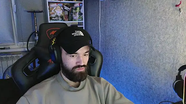 Snapshot of Nik_Namee chatting on 11.13.25 Nik Namee online show from 11.13.25