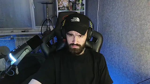 Snapshot of Nik_Namee chatting on 11.16.25 Nik Namee online show from 11.16.25