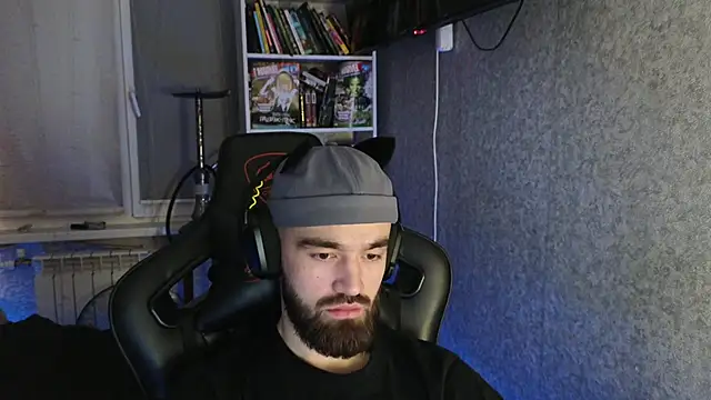 Snapshot of Nik_Namee chatting on 11.18.25 Nik Namee online show from 11.18.25