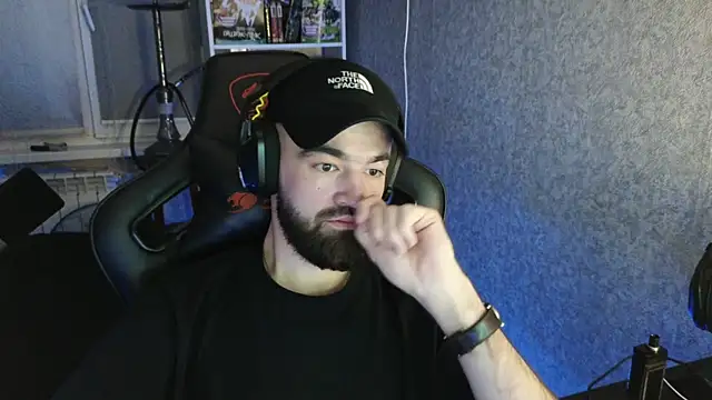 Snapshot of Nik_Namee chatting on 11.19.25 Nik Namee online show from 11.19.25