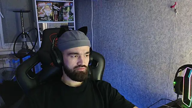 Snapshot of Nik_Namee chatting on 11.23.25 Nik Namee online show from 11.23.25