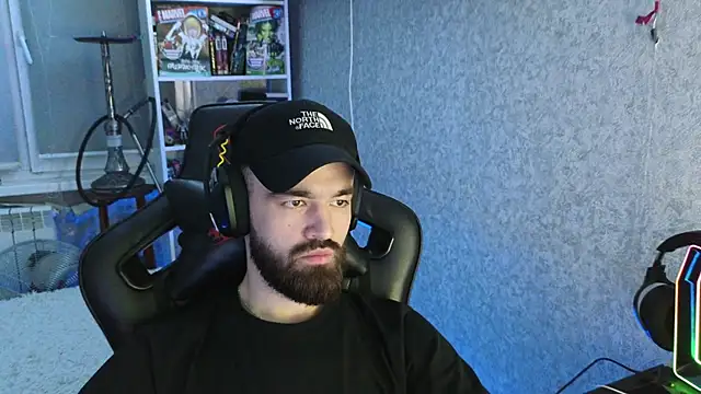 Snapshot of Nik_Namee chatting on 11.26.25 Nik Namee online show from 11.26.25