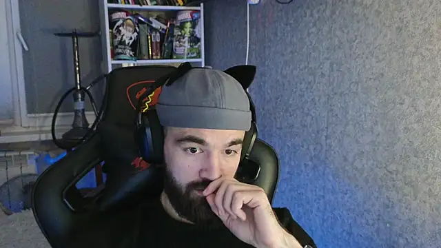 Snapshot of Nik_Namee chatting on 12.01.25 Nik Namee online show from 12.01.25