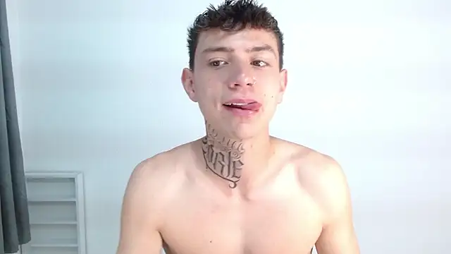 hot teo  online show from 11.27.25