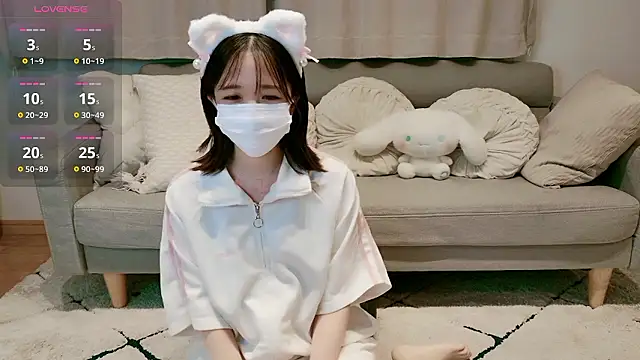 Snapshot of IROHA_0168 chatting on 10.27.25 IROHA 0168 online show from 10.27.25