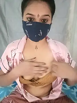 Snapshot of CUTE-567 chatting on 11.09.25 CUTE-567 online show from 11.09.25