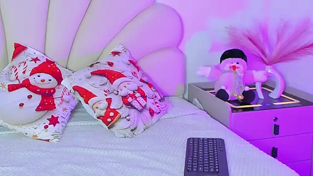 Alyss Sweet online show from 11.16.25