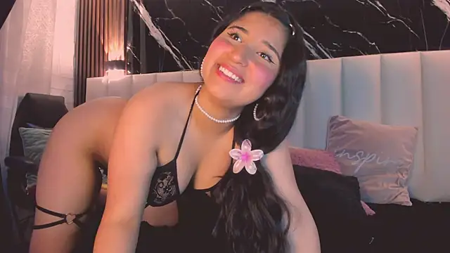 Lizz39 online show from 01.14.26