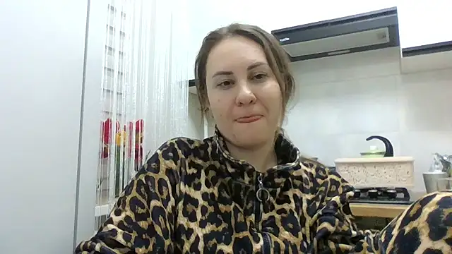 Snapshot of MeadowEyes chatting on 04.29.26 MeadowEyes online show from 04.29.26