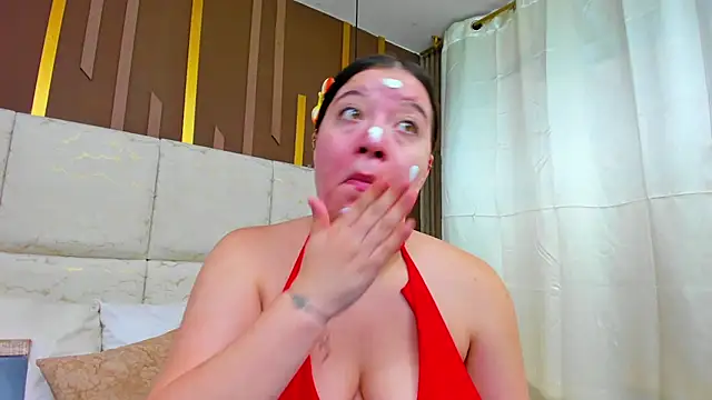 AmbarGills online show from 04.15.26