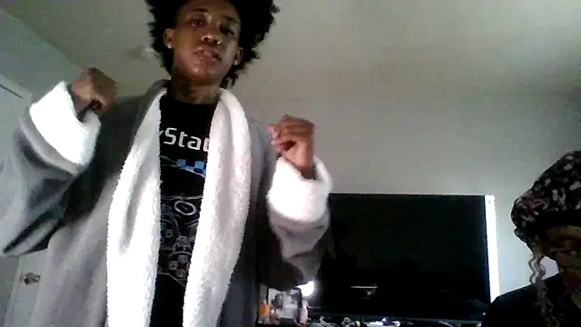 dezzidavill online show from 04.05.26