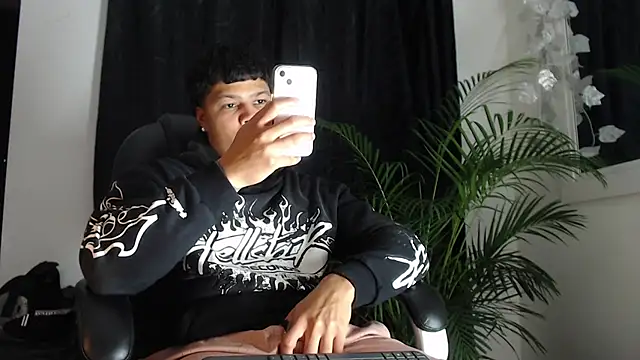 Boyhot 00 online show from 02.24.26