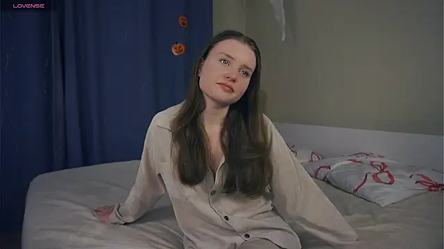 SunRinglein online show from 11.13.25