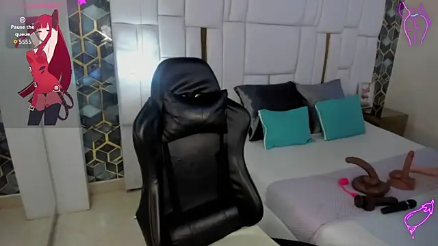 emily parks666 online show from 11.21.25