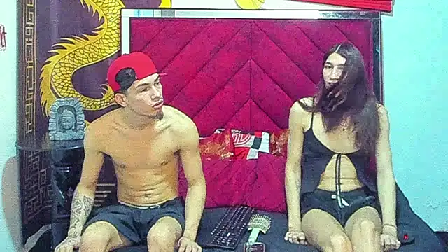 Pride couple online show from 01.11.26