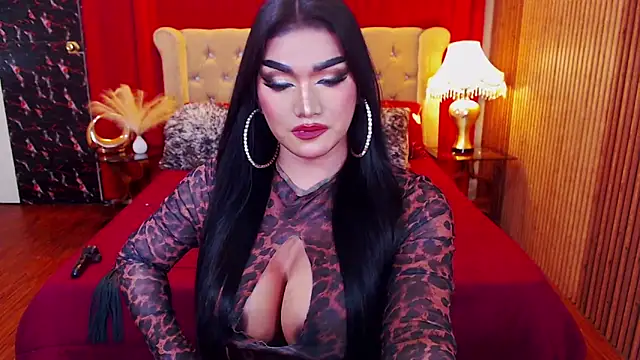 Snapshot of CaroleTurner chatting on 11.05.25 CaroleTurner online show from 11.05.25