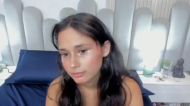 Snapshot of luly_dreams chatting on 06.16.26 luly dreams online show from 06.16.26