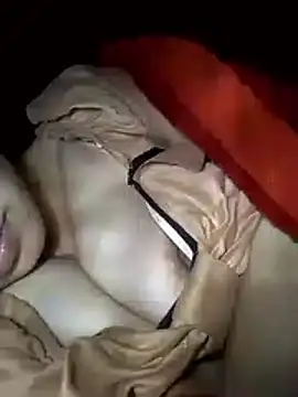 Snapshot of marylove-cc chatting on 10.23.25 marylove-cc online show from 10.23.25