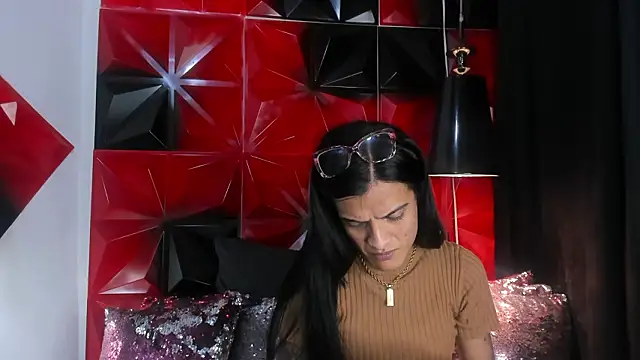 ZAMMIRA online show from 02.13.26