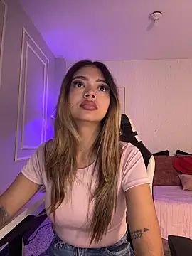 HoneyMollyX online show from 02.09.26