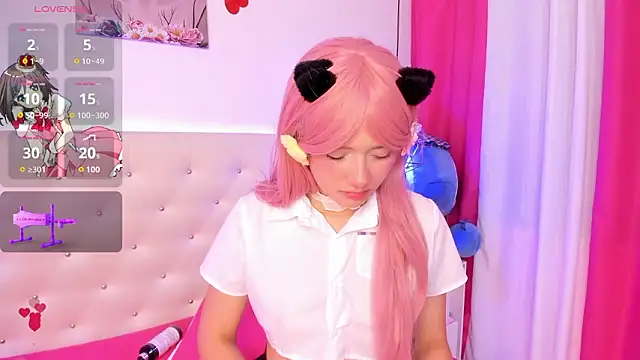 Nara Pink online show from 02.15.26