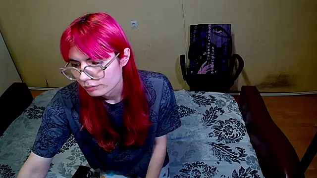 Snapshot of Lizochka1337 chatting on 11.17.25 Lizochka1337 online show from 11.17.25