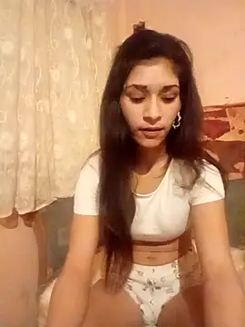 Snapshot of lorina202 chatting on 12.20.25 lorina202 online show from 12.20.25