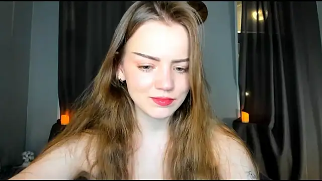 Olivia Mensy online show from 10.09.25