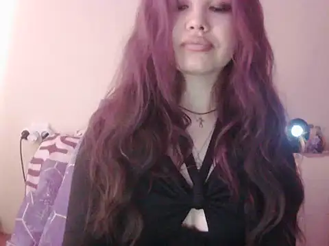 Hoyloria online show from 02.22.26
