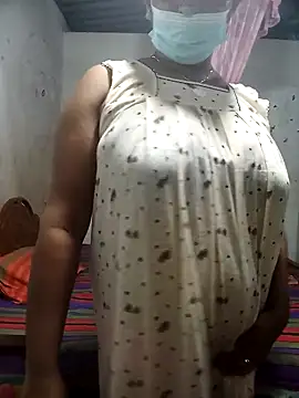 Snapshot of HarshiStar7 chatting on 11.11.25 HarshiStar7 online show from 11.11.25