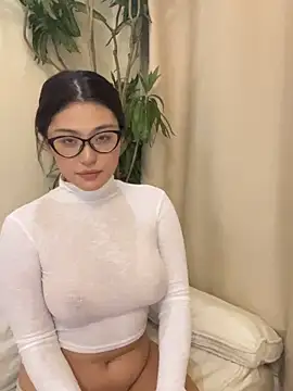 Snapshot of zhenzhen666 chatting on 10.26.25 zhenzhen666 online show from 10.26.25