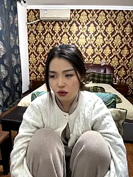 Snapshot of zhenzhen666 chatting on 11.26.25 zhenzhen666 online show from 11.26.25