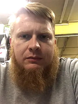 Snapshot of bodywork30 chatting on 11.26.25 bodywork30 online show from 11.26.25