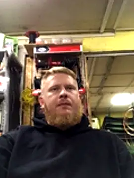 Snapshot of bodywork30 chatting on 12.05.25 bodywork30 online show from 12.05.25