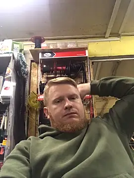 Snapshot of bodywork30 chatting on 12.18.25 bodywork30 online show from 12.18.25