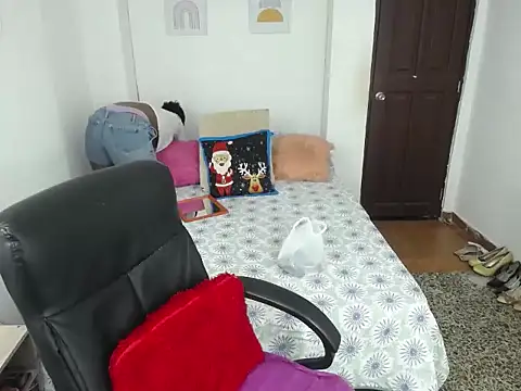 millysweetass online show from 11.18.25