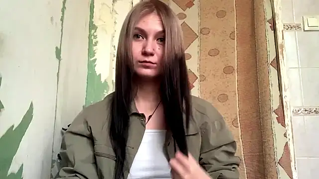 ArianeBhayani online show from 10.18.25