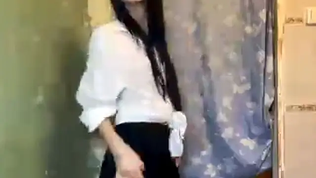 ArianeBhayani online show from 12.17.25