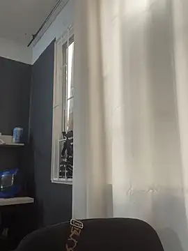 angie rousse  online show from 10.11.25