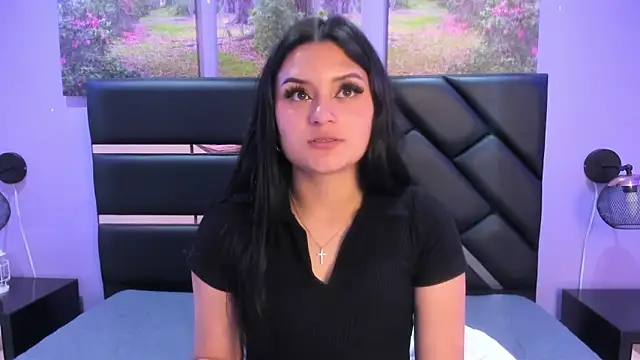 GAbrielaBotero online show from 11.24.25