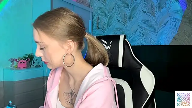 EvaPeace online show from 11.21.25