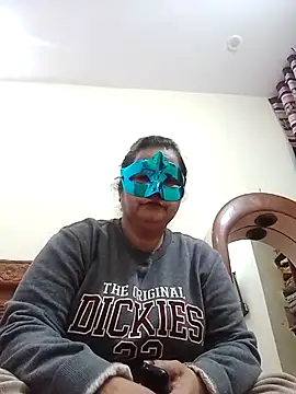 Honey-26 online show from 12.16.25