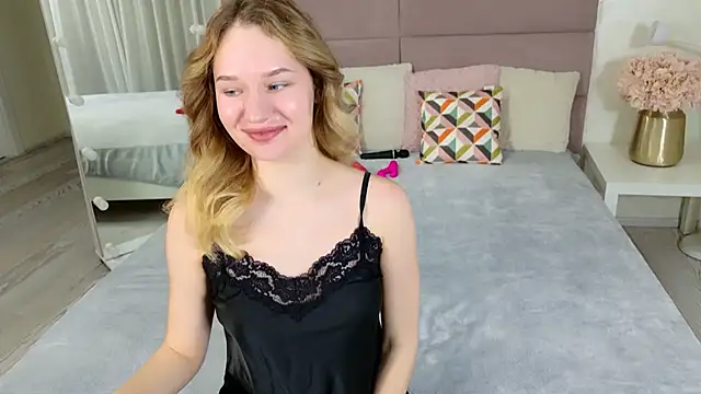 IndieMoon online show from 02.15.26