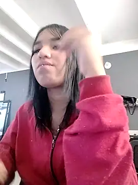 Valen russo online show from 11.04.25