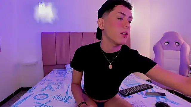 Iam criss09 online show from 12.04.25