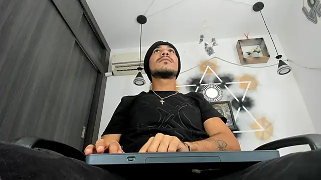 jhapsson wong online show from 10.18.25