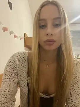 RemyStyles online show from 11.27.25