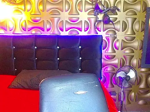 tinibunny online show from 11.08.25